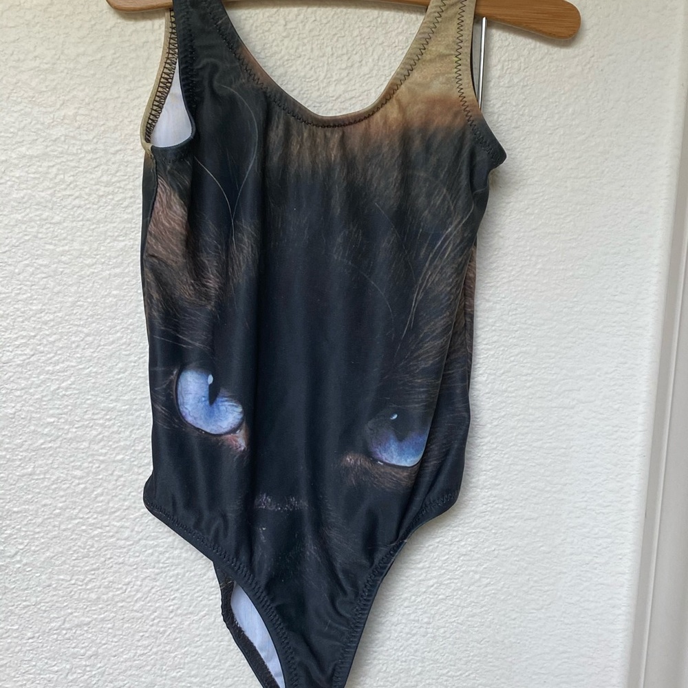 Popupshop swim sz 2-3 yo EUC